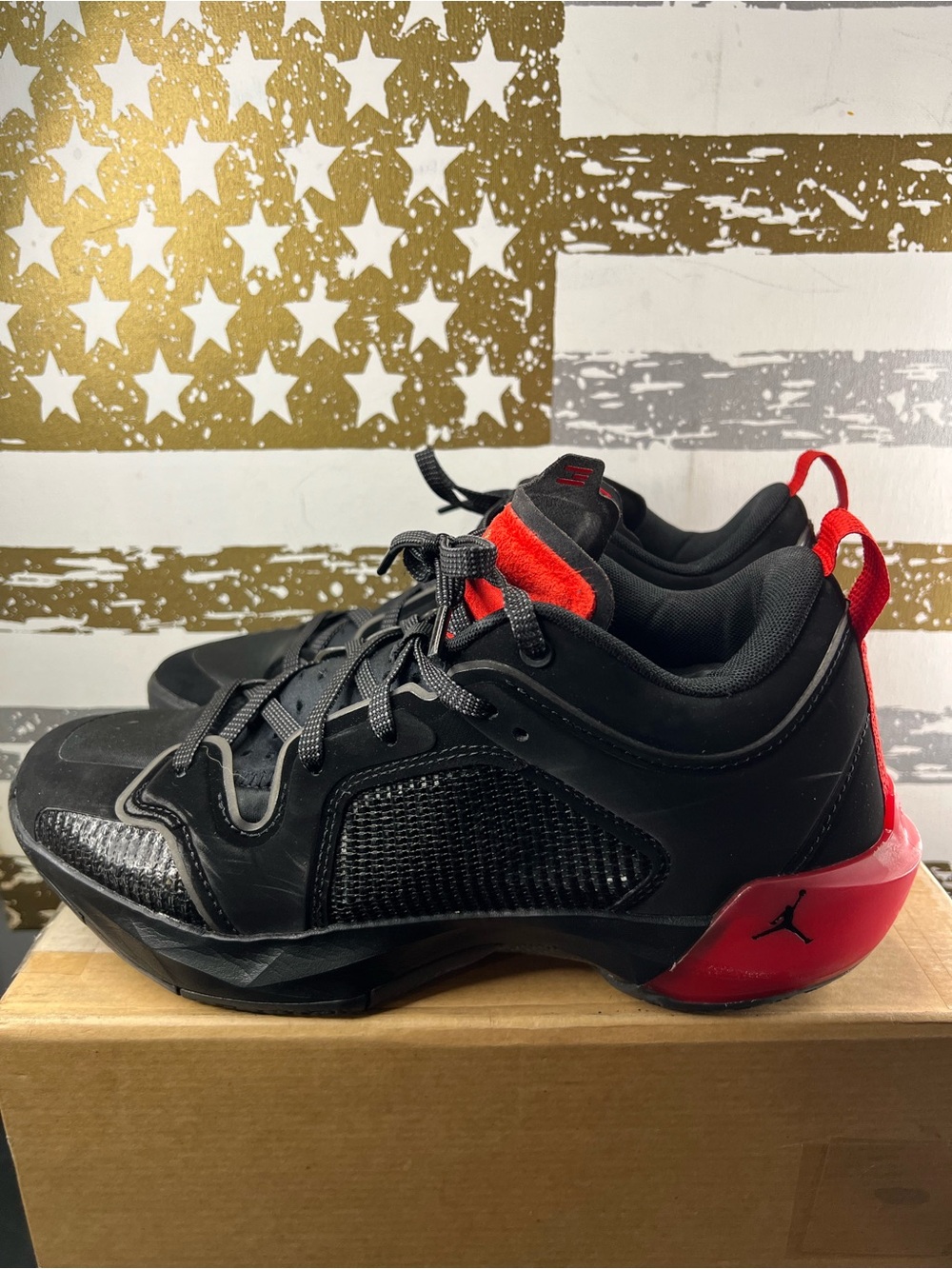 Jordan 37 Bred